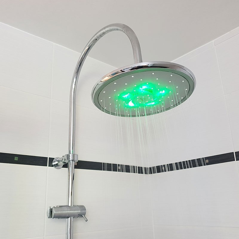 HYDRAO Aloe - pommeau de douche écologique, économique et connecté pour réduire sa consommation d'eau et d'énergie