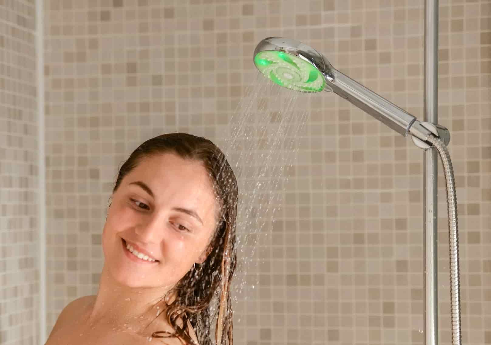 Sensibiliser en particulier sur la surconsommation d’eau avec la douche
